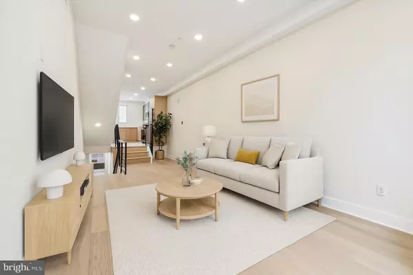 Philadelphia, PA 19125,2440 E HAROLD ST