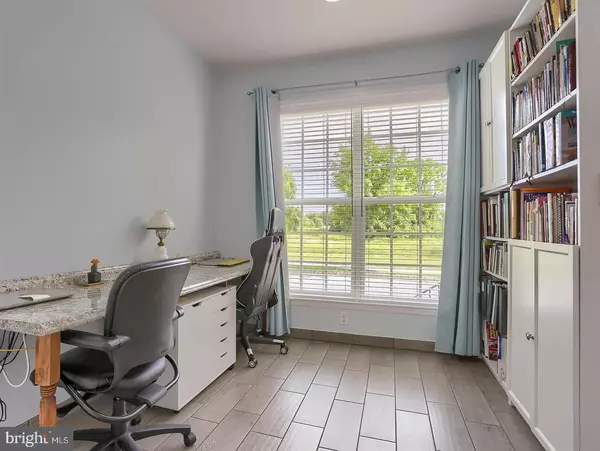 Mechanicsburg, PA 17050,8 MEADOW CREEK LN