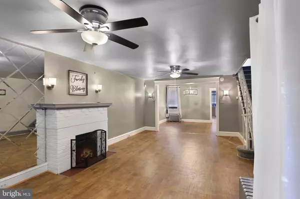 Philadelphia, PA 19124,5659 MIRIAM RD