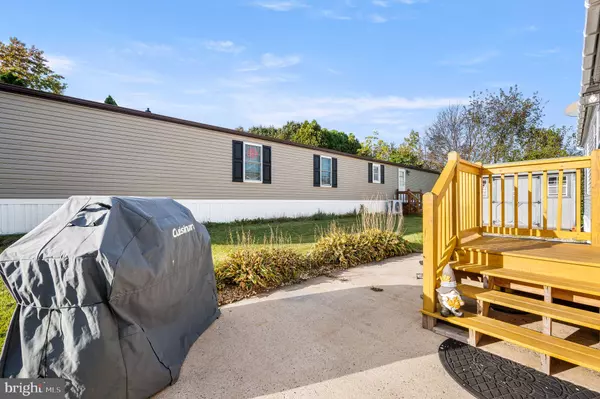 Hereford, PA 18056,328 ASHFORD LN