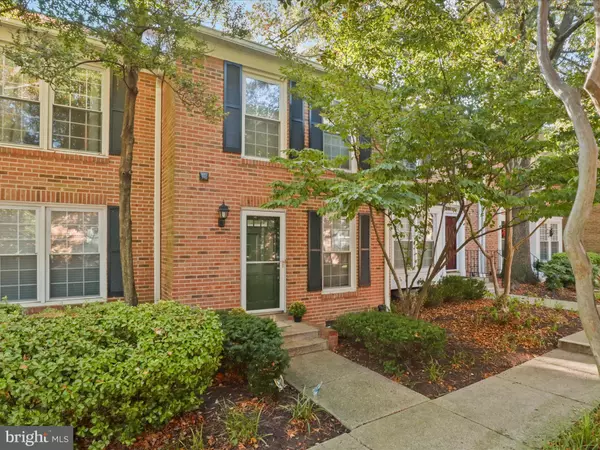 Arlington, VA 22206,2612-#4 S ARLINGTON MILL DR #4