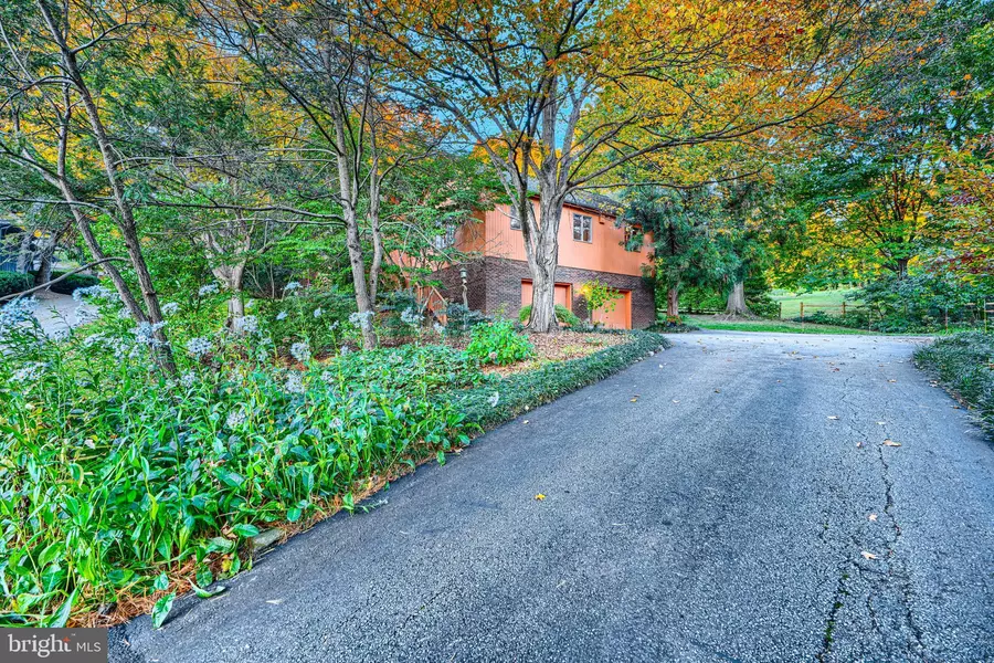 613 W CHESAPEAKE AVE, Towson, MD 21204