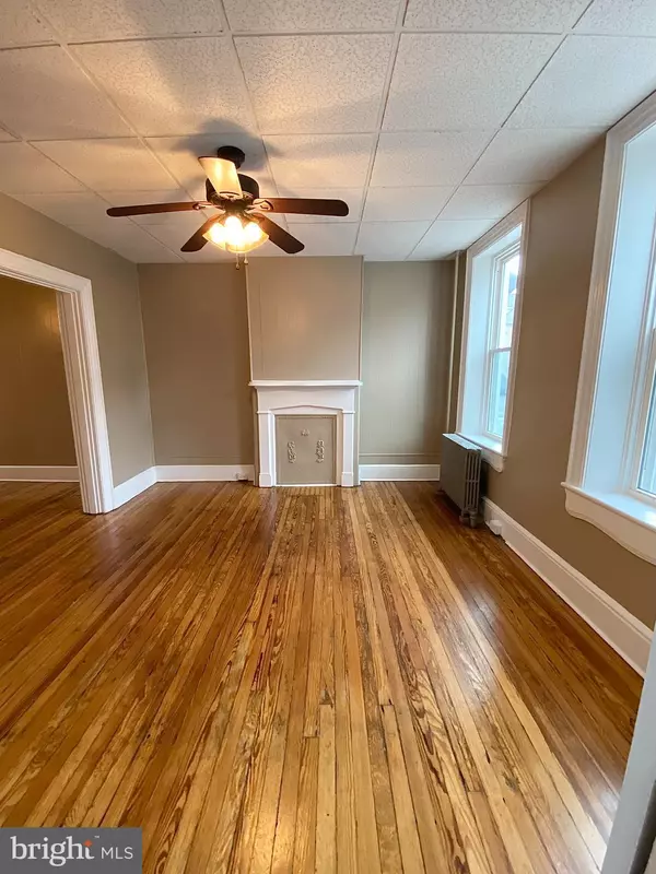 Chambersburg, PA 17201,240 E KING ST