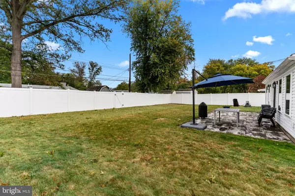 Southampton, PA 18966,967 JEFFREY DR