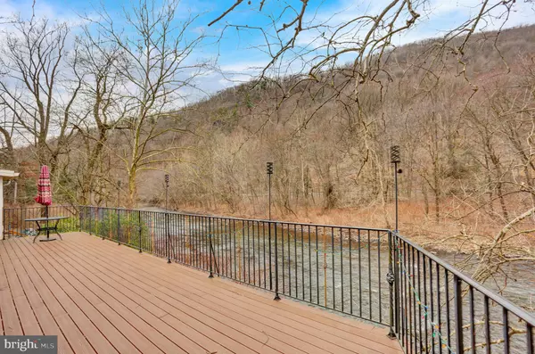 Orwigsburg, PA 17961,2212 CENTRE TPKE