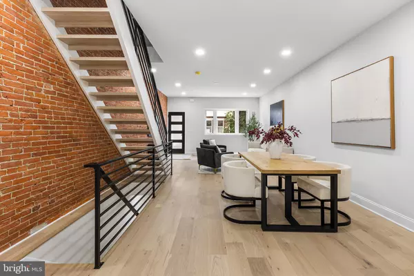 Philadelphia, PA 19148,1604 S 8TH ST