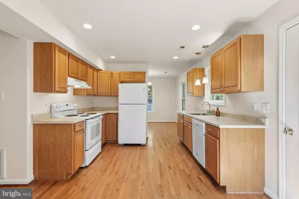 Bealeton, VA 22712,7168 BOTHA RD