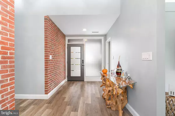 Vineland, NJ 08361,2227 E LANDIS AVE