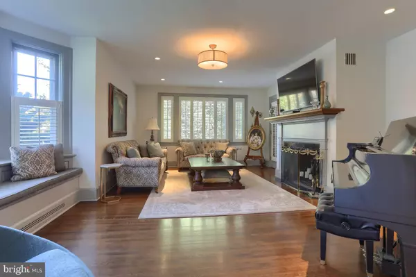 Hershey, PA 17033,118 ELM AVE