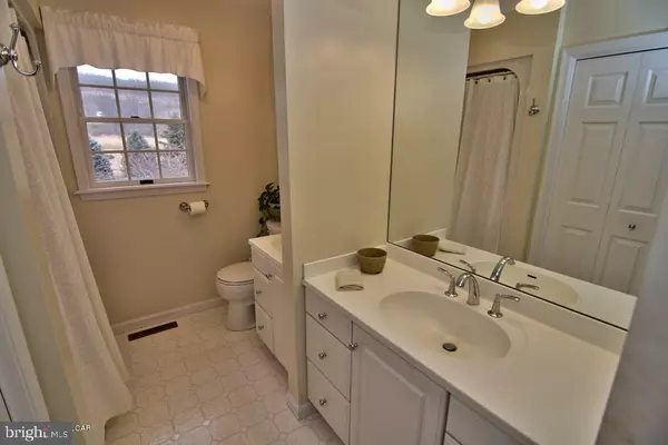 Plains, PA 18702,129 BALD MOUNTAIN RD