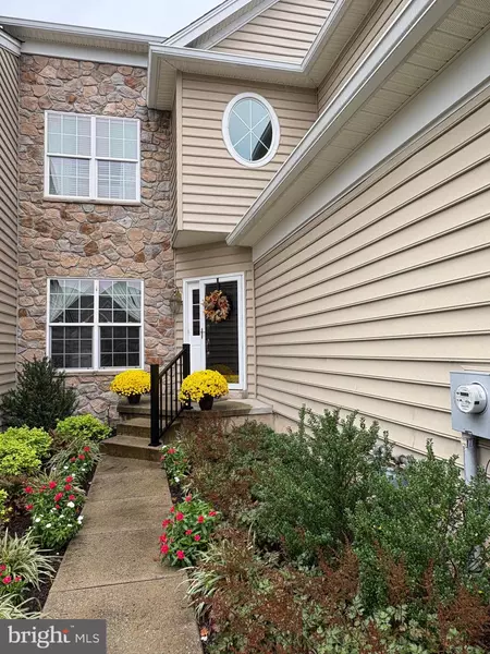 23 ASHTREE LN, Malvern, PA 19355