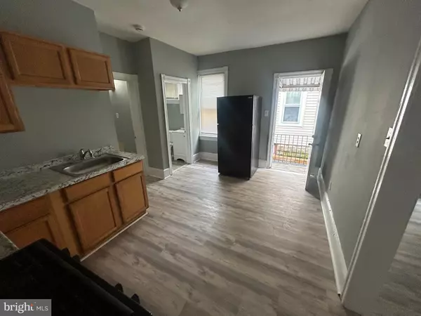 Delanco, NJ 08075,408 BURLINGTON AVE ##1