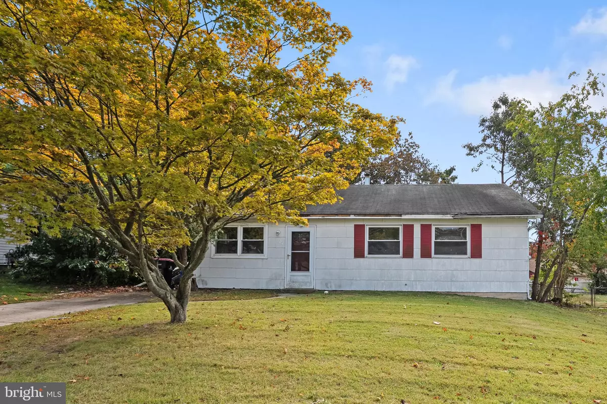 Sicklerville, NJ 08081,27 GIRARD AVE