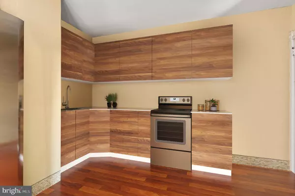 Morrisville, PA 19067,117 PARK AVE