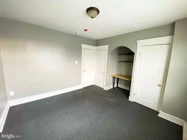 Philadelphia, PA 19120,408 E ROOSEVELT BLVD #2ND FL