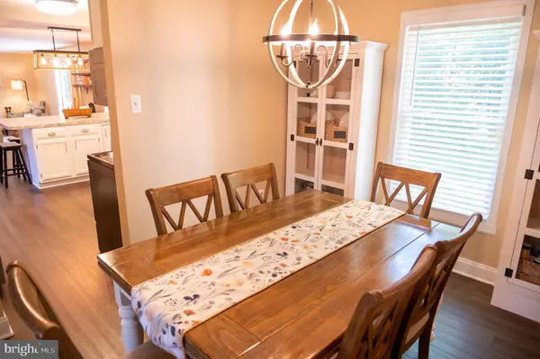 Newark, DE 19702,13 CHRISTINA WOODS CT