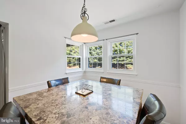 Ellicott City, MD 21043,8330 MONTGOMERY RUN RD #J