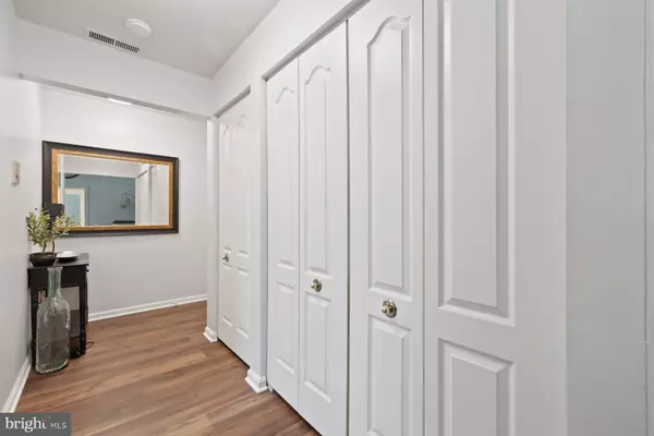 Ellicott City, MD 21043,8330 MONTGOMERY RUN RD #J