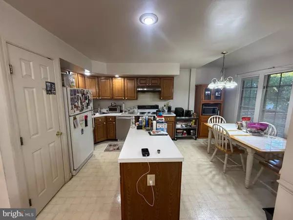 Odenton, MD 21113,2292 CANTEEN CIR