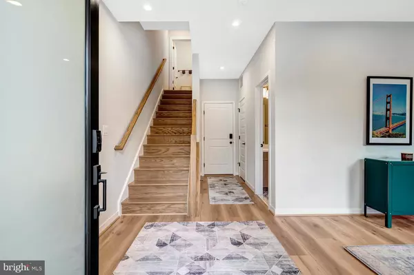 Washington, DC 20017,406 BROOKLAND GROVE DR NE