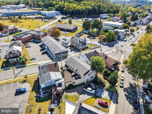 Boyertown, PA 19512,151 S READING AVE