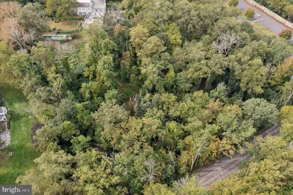 Villanova, PA 19085,1968 W MONTGOMERY AVE