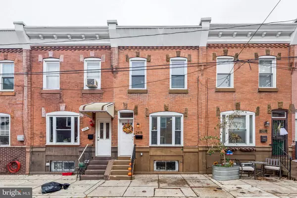 2415 S OPAL ST, Philadelphia, PA 19145