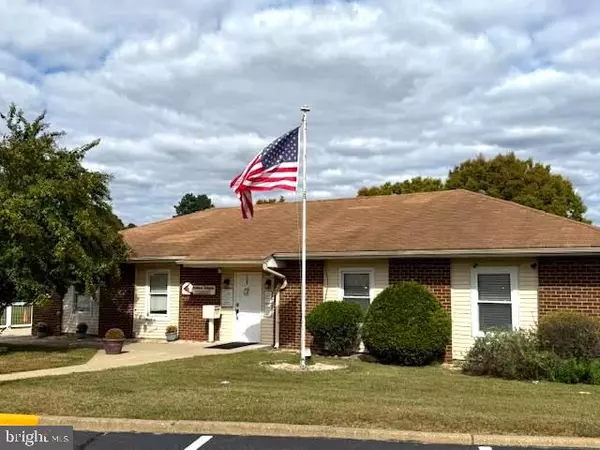 Florence, NJ 08518,32-8 FLORENCE TOLLGATE PLACE #32-8