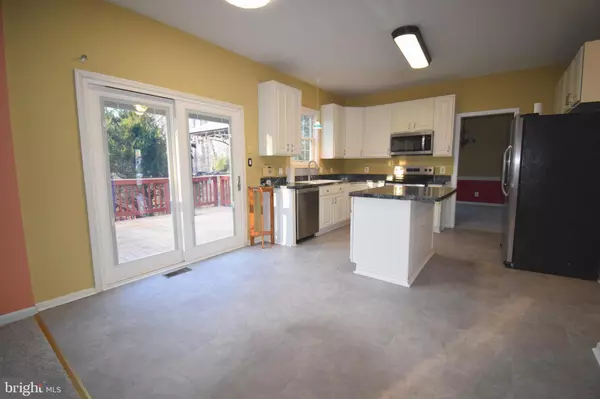 Fredericksburg, VA 22407,11016 N LAMONT CT