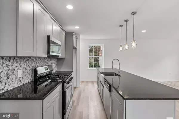 Pine Hill, NJ 08021,19 E 2ND AVE