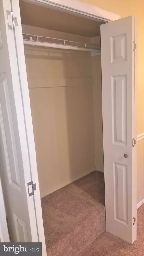 Oxon Hill, MD 20745,572 WILSON BRIDGE DR #D1