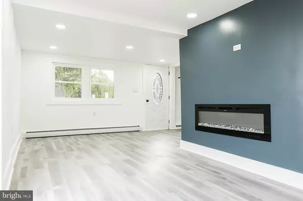 Myerstown, PA 17067,12 E MILL ST