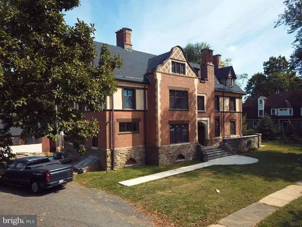 Philadelphia, PA 19144,5015 MCKEAN AVE