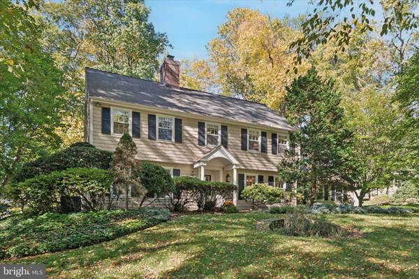 West Chester, PA 19382,904 CHICKADEE LN