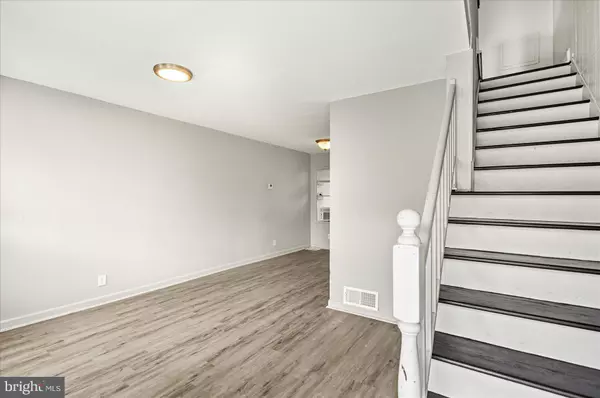 Baltimore, MD 21225,5317 4TH ST