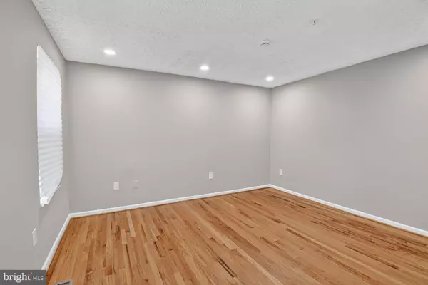 Capitol Heights, MD 20743,1004 MINNA AVE