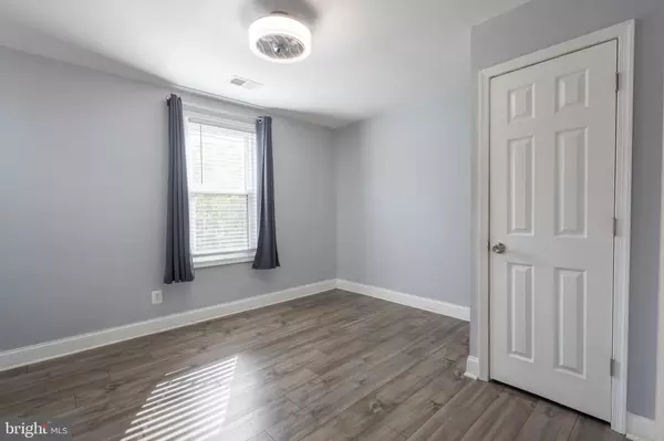 Washington, DC 20019,5532 B ST SE