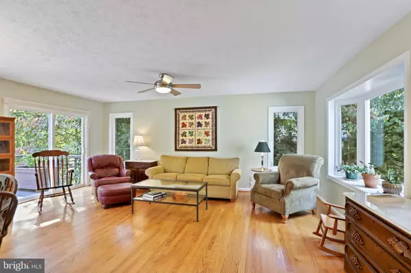 Palmyra, VA 22963,17 VINE RIDGE DR