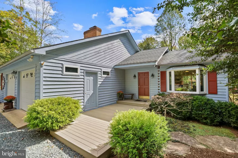 17 VINE RIDGE DR, Palmyra, VA 22963