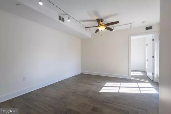 Washington, DC 20010,3205 GEORGIA AVE NW #407