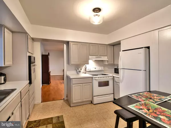 Silver Spring, MD 20902,907 N BELGRADE RD