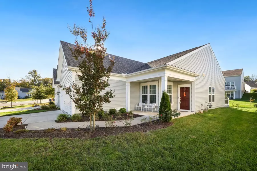 5934 AVERY POINT DR, Fredericksburg, VA 22406