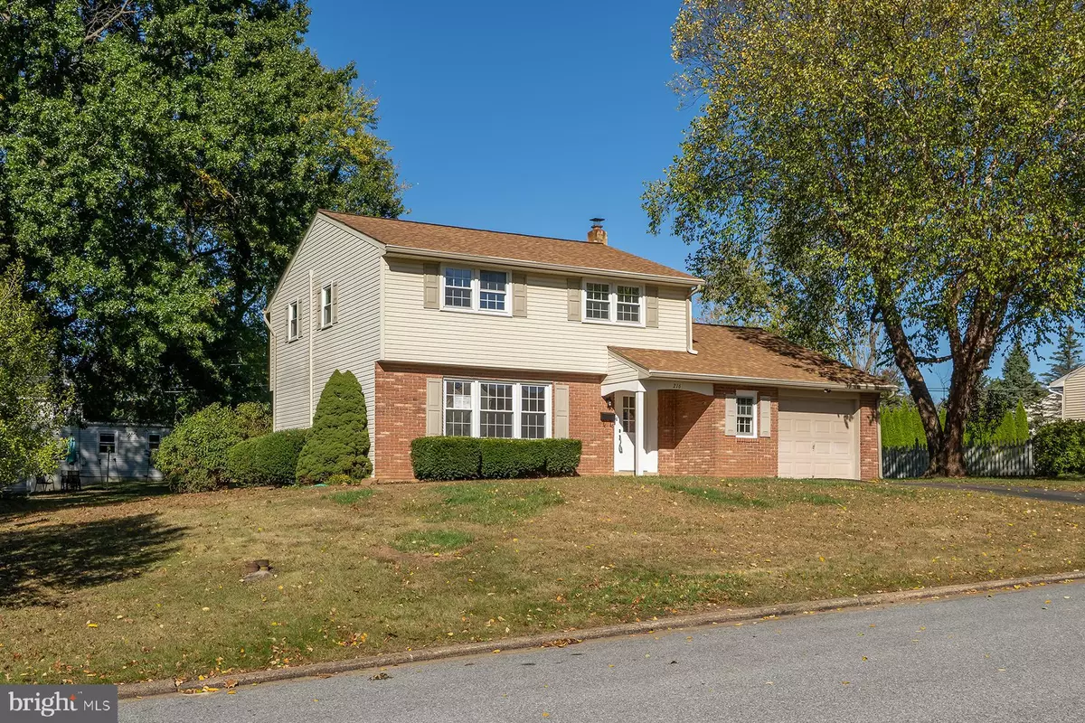 Douglassville, PA 19518,216 LAURELWOOD DR