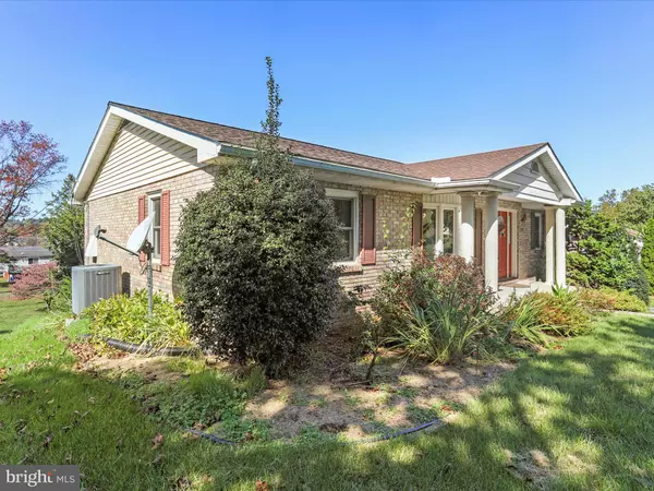 Waynesboro, PA 17268,162 BRIAR RIDGE DRIVE