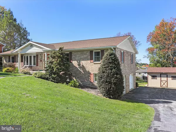 Waynesboro, PA 17268,162 BRIAR RIDGE DRIVE