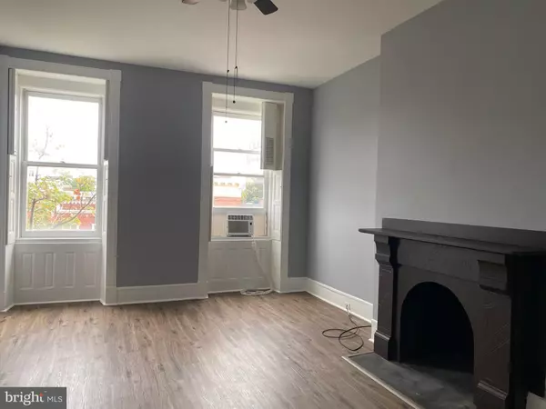 Baltimore, MD 21201,834 PARK AVE #3FF
