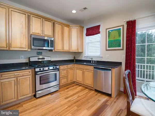 Ardmore, PA 19003,236 W SPRING AVE