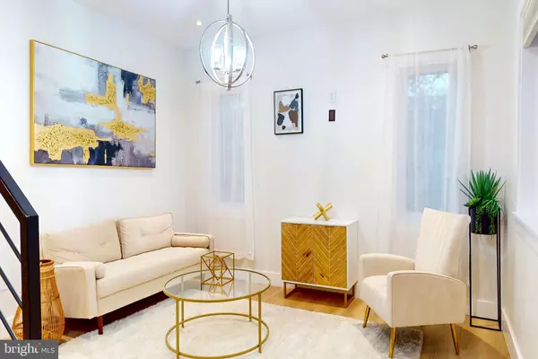 Washington, DC 20018,2806 FRANKLIN ST NE