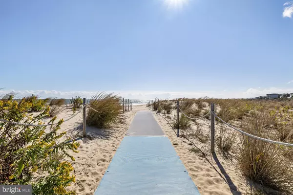 Rehoboth Beach, DE 19971,2 CHESAPEAKE ST #8