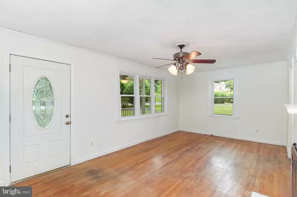Falls Church, VA 22042,3143 COFER RD